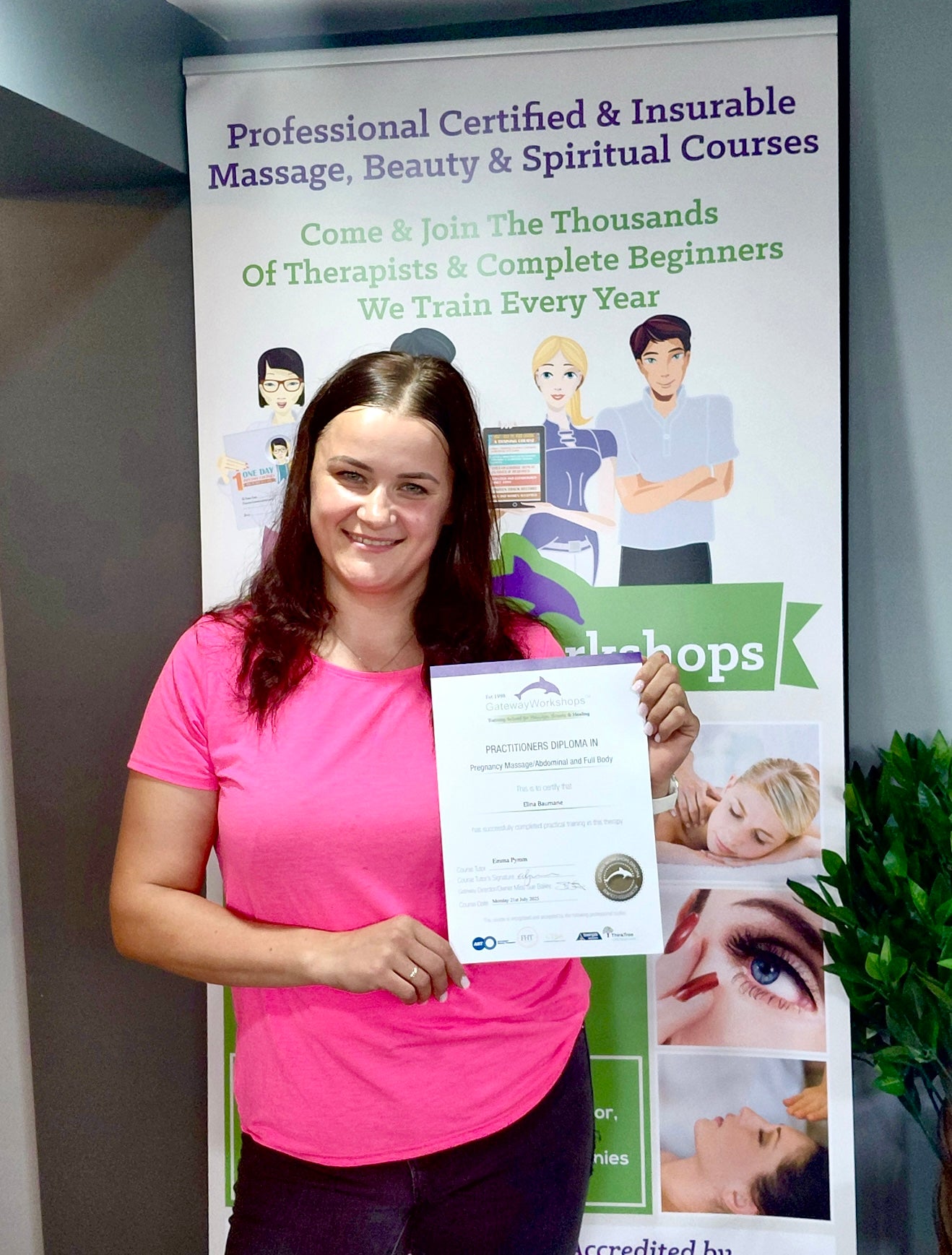 Prenatal massage designed to ease body aches, swelling, and stress while promoting relaxation and wellness. Safe care. Book now!